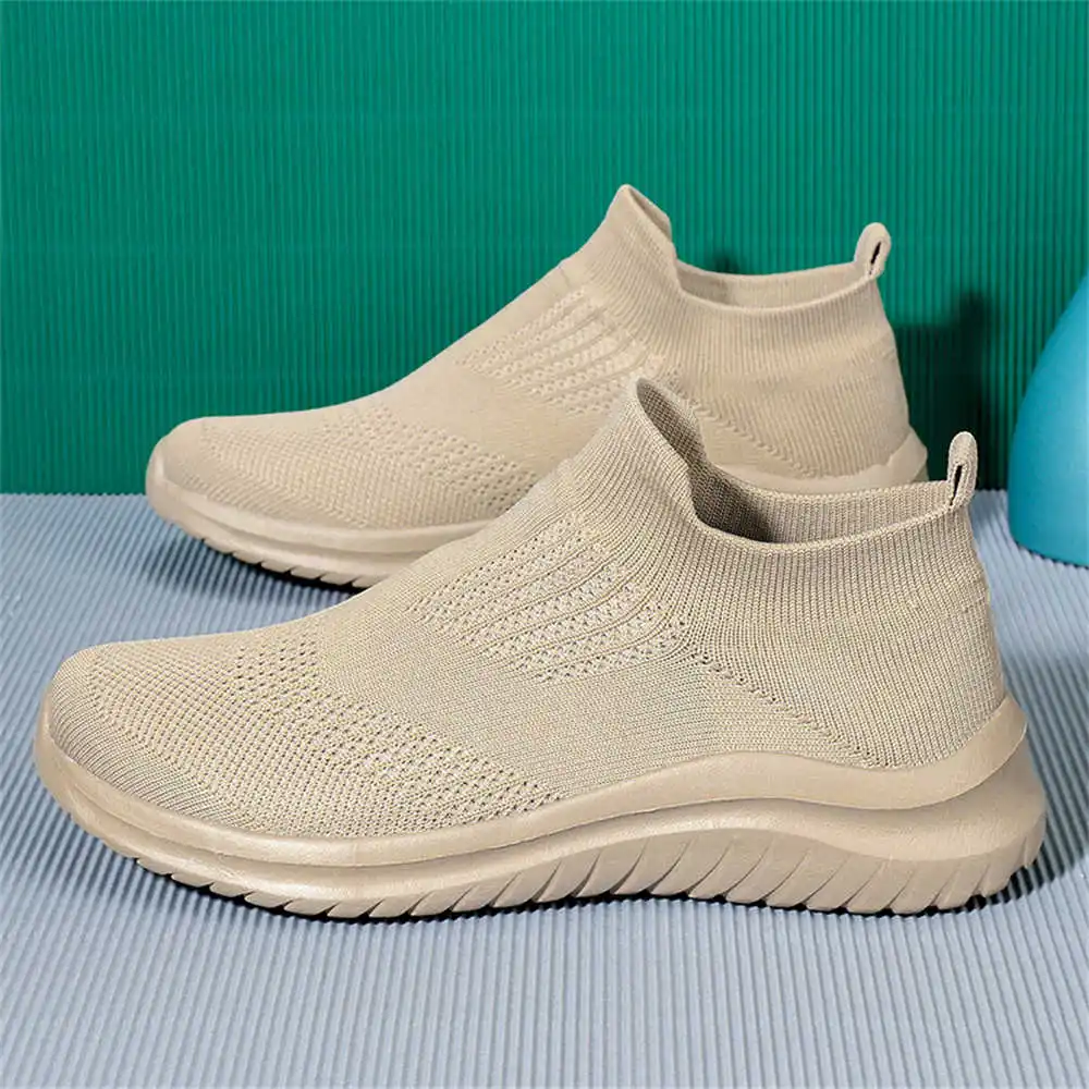 Sepatu olahraga pria, krem lem - Home Gym Luxury Design ulasan dan harga